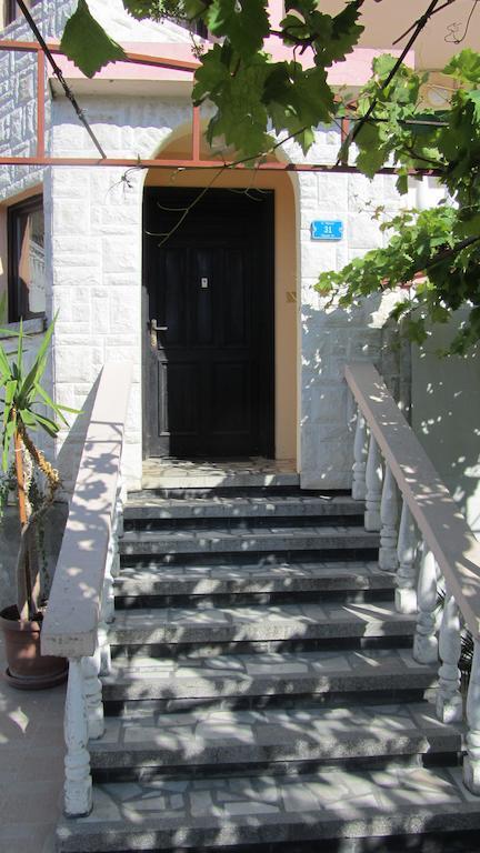 Guest House Zora ソゾポル エクステリア 写真